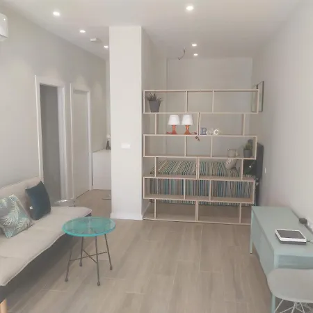 Apartamento Moderno De 70 Metros A 300 Metros De La Playa *