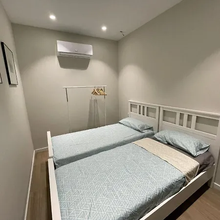 Apartamento Moderno De 70 Metros A 300 Metros De La Playa Valencia