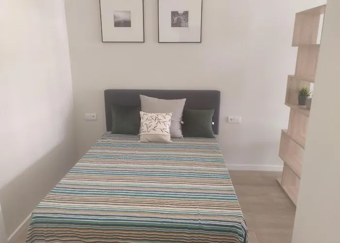 Moderno De 70 Metros A 300 Metros De La Playa Apartamento *